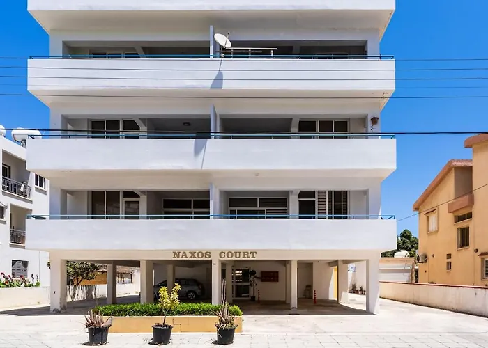 Apartmán Yellow Canvas - 2-br & Balcony In